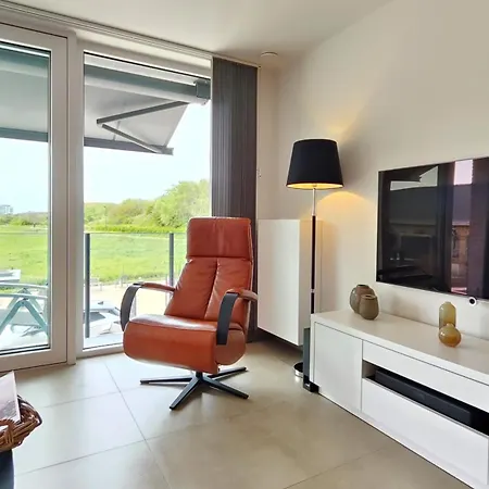 Апартаменты Modern Luxury 1-bedroom Close To The And The Sea T21 Остенде